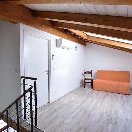 Casa vacanze Cozy In With Wifi Udine