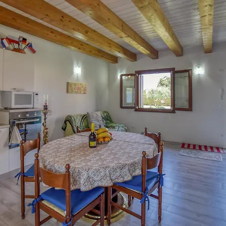 Cozy In With Wifi Hébergement de vacances Udine