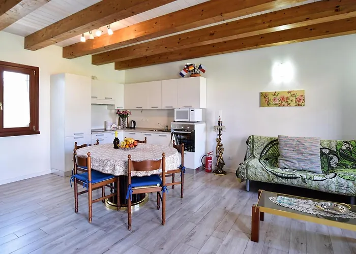 Cozy In With Wifi Ούντινε